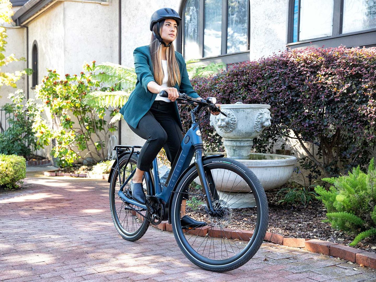 15 Best Electric Bikes (2024): Affordable, Cargo, Folding, Commuter, and  More