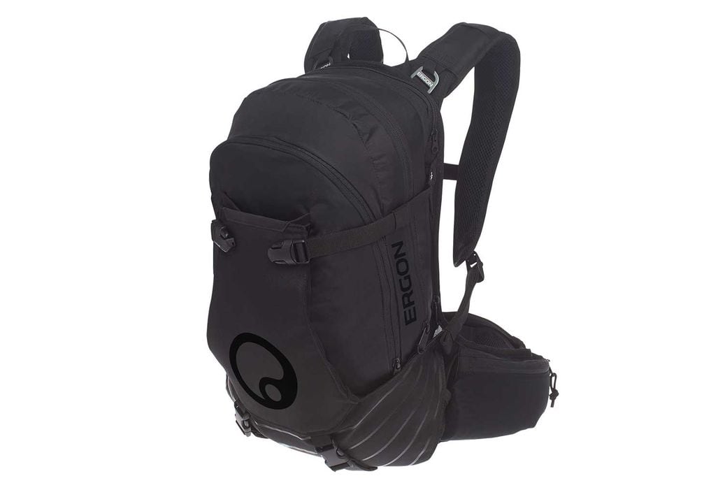 How to Select Hydration Packs for Long E-Mtb Rides: Ultimate Guide