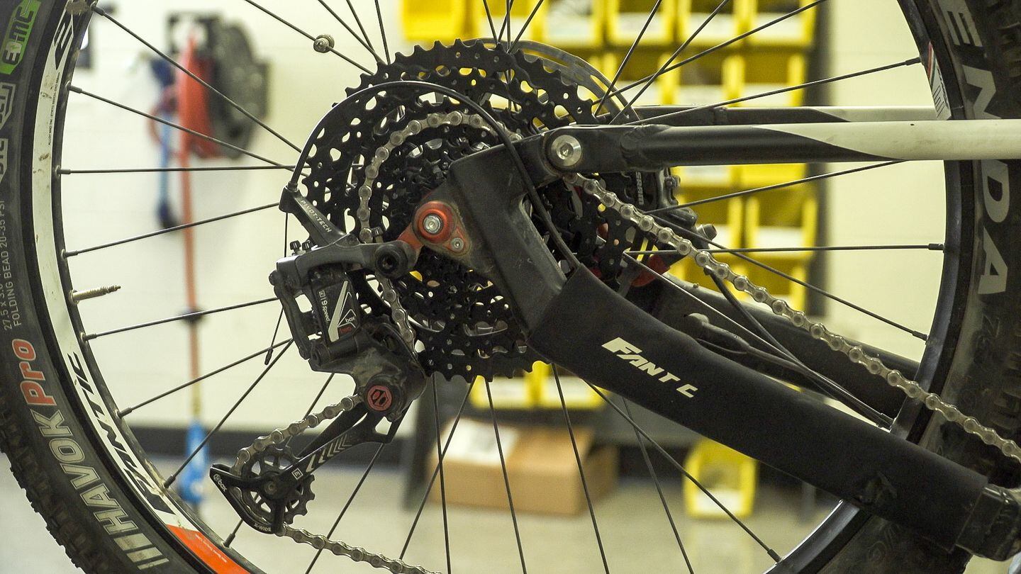 Box Components’ Prime 9 Drivetrain Cycle Volta