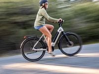 Gazelle Unveils First Belt-Drive Ebikes For US Market | Cycle Volta