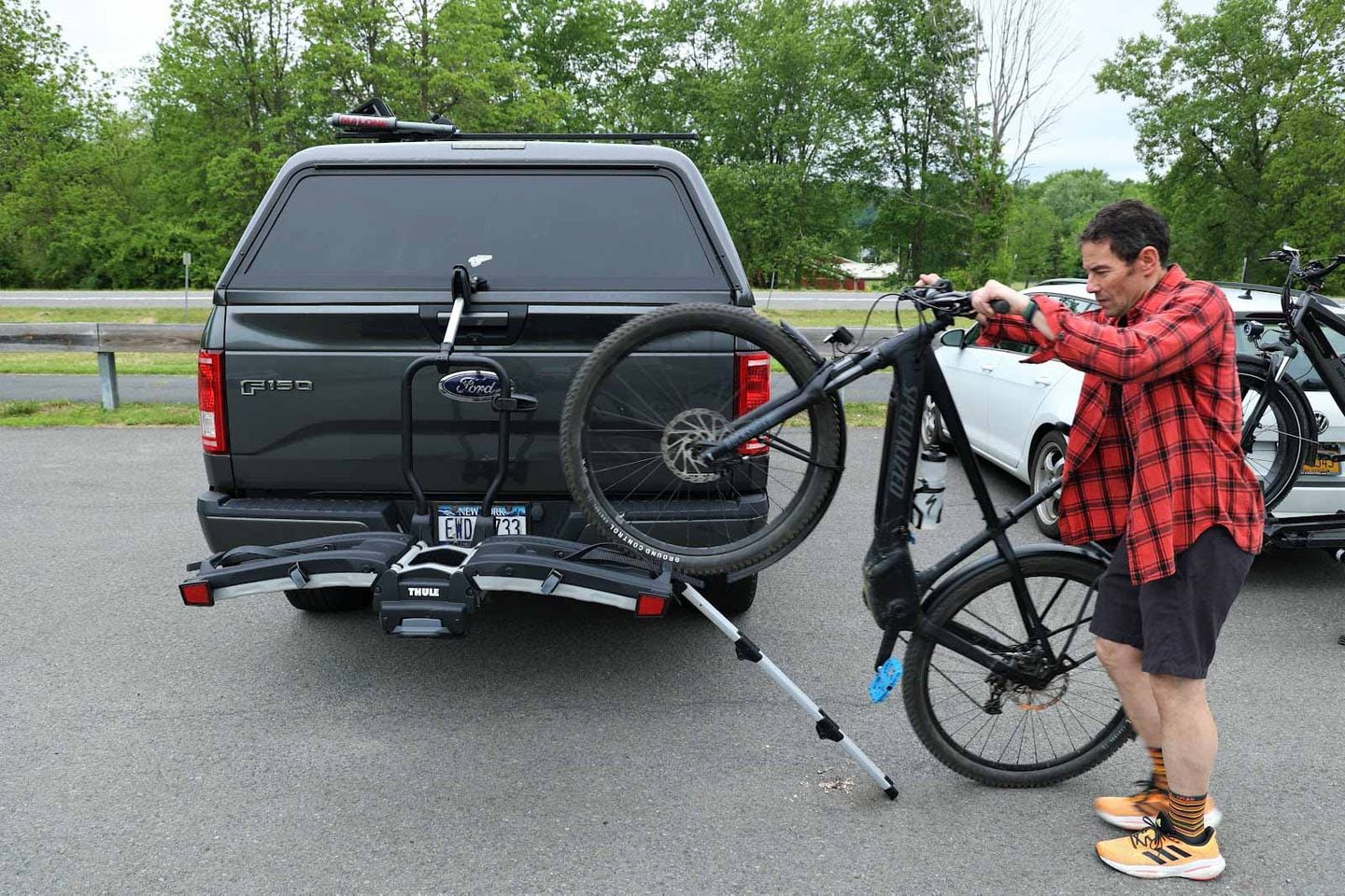 How to Buy a Car Rack for Your Ebike Cycle Volta