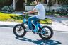 juiced bikes ripracer riding on city street