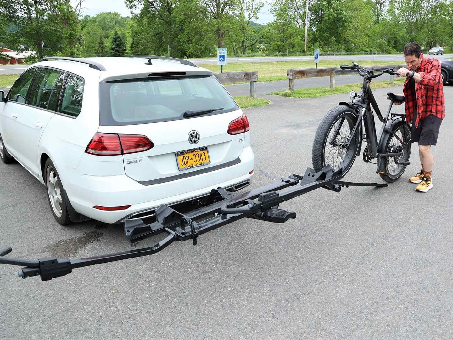 How to Buy a Car Rack for Your Ebike Cycle Volta
